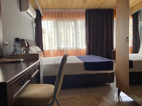 Standard Studio, 1 Bedroom | Premium bedding, soundproofing, free WiFi, bed sheets