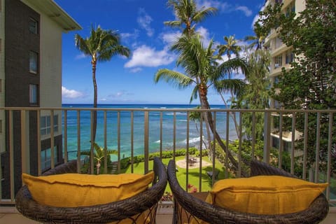 Signature Condo | Terrace/patio