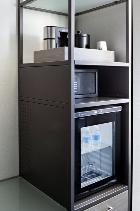 In-room safe, desk, iron/ironing board, free WiFi