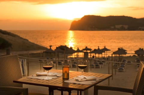 Beach bar