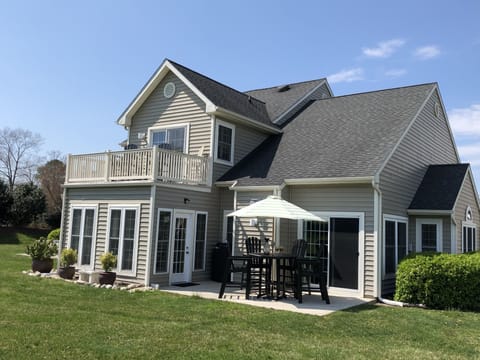 View of back of house from golf course