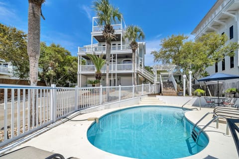 Large private pool; three decks for viewing the gulf water.