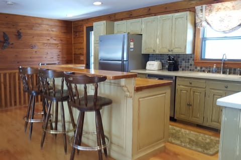 Large Kitchen Island - Overlooks Dining Area and Rear Yard