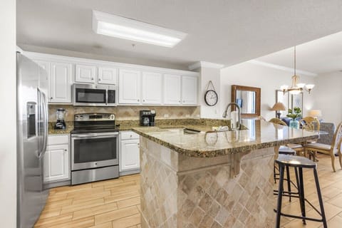 Well-equipped kitchen