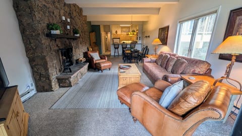 BC West Condo #9 living room & kitchen