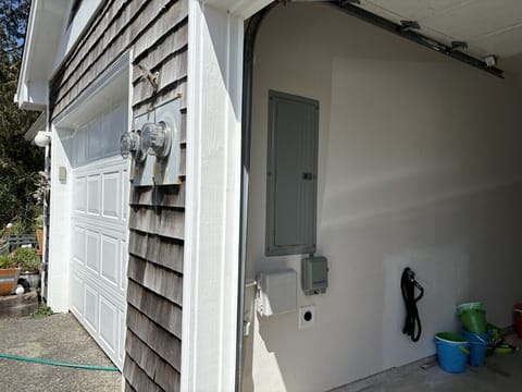 Exterior - garage with EV Plug-in