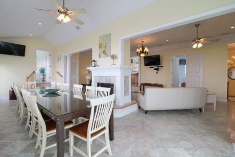 Dining area on the 2nd area