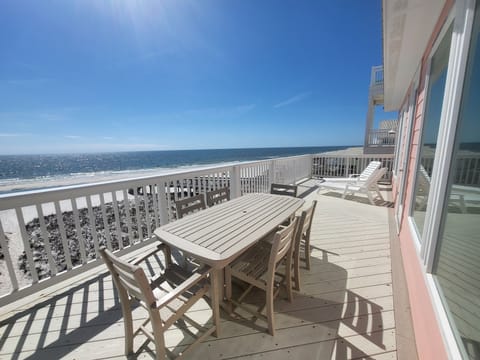 Top Floor Balcony