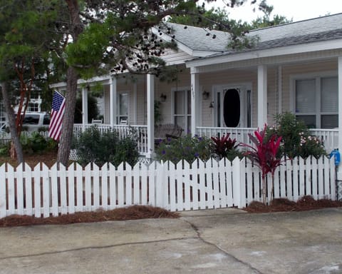 Front view of Family Tides