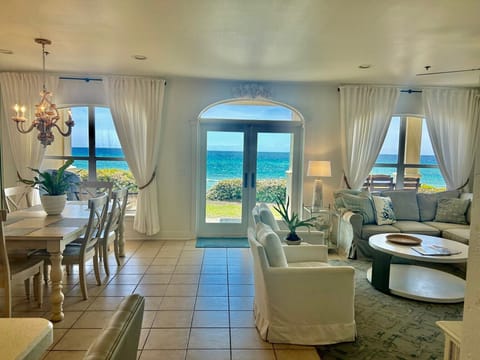 Welcome to Beachfront Living!