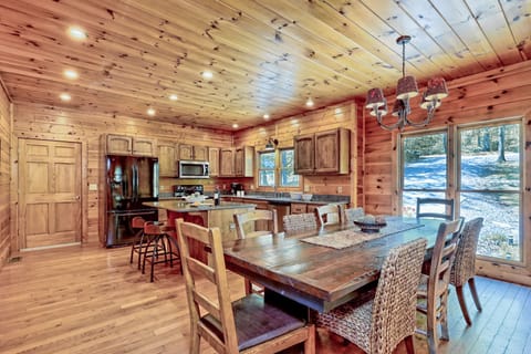 Newly updated kitchen is ready for your big dinners!