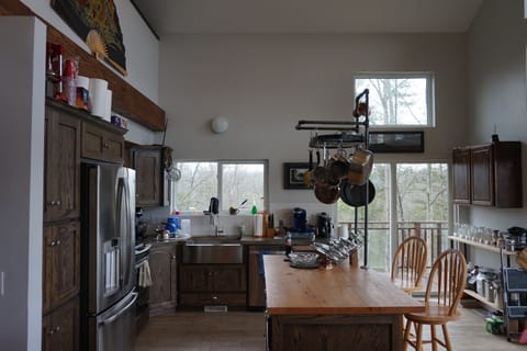 Kitchen, its well equipped, fully furnished with condiments & spices.  