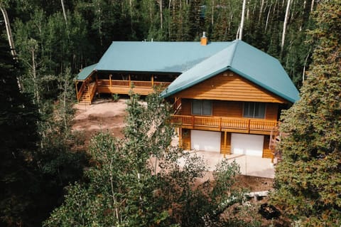 The Fir Cabin : private and surrounded by nature