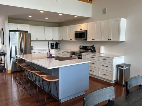 Entry Level - brand new kitchen (2023) with 8 ft. island and new appliances