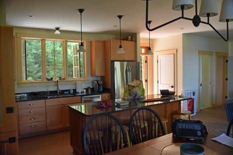 Kitchen and dining area