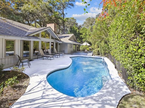 20 Baynard Cove Road in Sea Pines Plantation