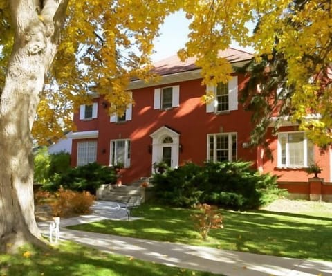 The Wesley Apartments, built in 1895.