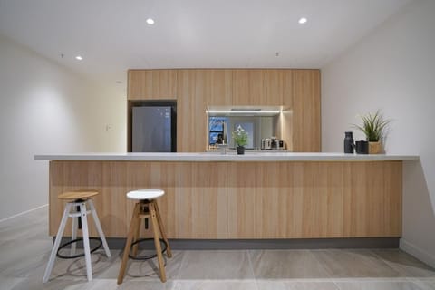 Brand New 1 Bed APT | Walk to Darling Harbour