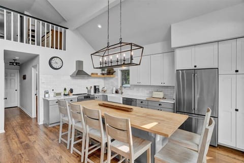 Kitchen comes fully stocked with everything from pots to spatulas to kid plates!