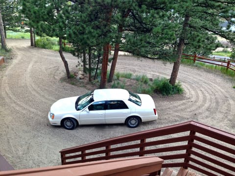 Circle drive and ample parking