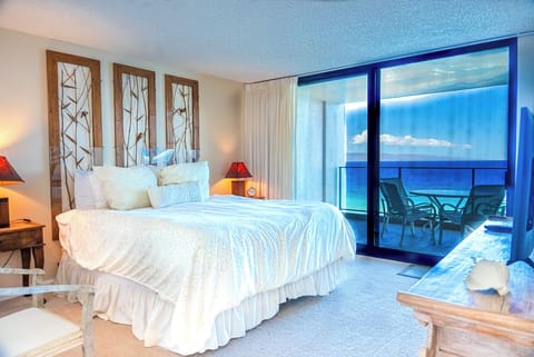 Wake to the sound of the waves!