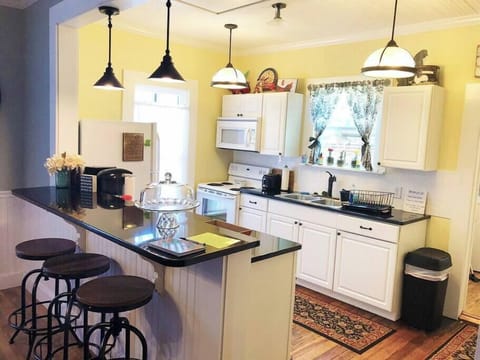 Fully Stocked Kitchen With Supplies, Plates, Bowls, Glasses, Mugs, Pots & Pans, & More!