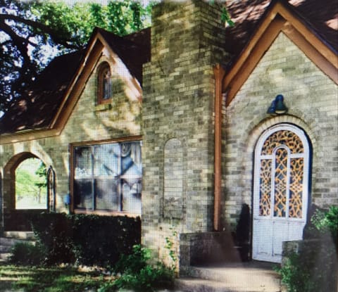 The Country "VILLA" at Pecan Haven 