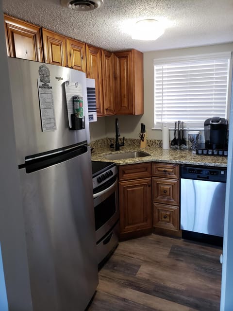 Granite Counter-top, Keurig, drink selection