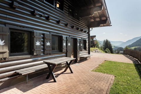 Chalet, 2 Bedrooms, Sauna, Mountain View (Lodge) | Terrace/patio