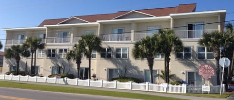 Royal Seaesta #5 Townhouse, Destin, FL. 4br/4ba. Sleeps 10-12.