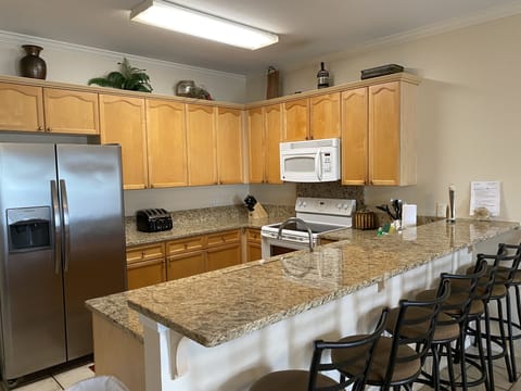 Feel like a master chef in our fully equipped kitchen!