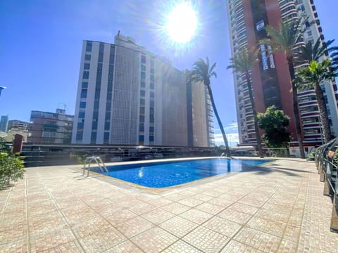 Building, Urban Area, City, Metropolitan Area, Apartment, Skyscraper, Metropolis, Condominium, Commercial Building