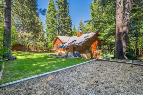 Private and fully-fenced backyard.