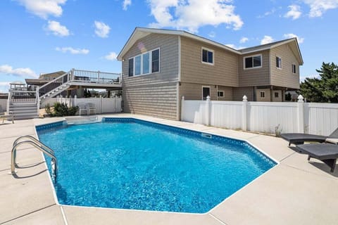 Private Pool Area