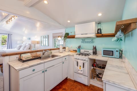 Fully stocked kitchen