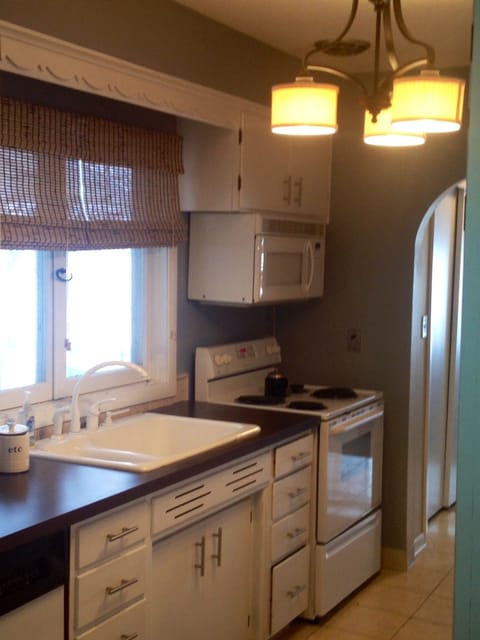 newly remodeled kitchen