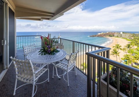 The wraparound lanai offers 500 sq. feet of exterior living area.