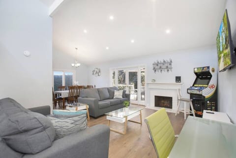 Enjoy this bright and open living area.