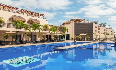 Enjoy the day at Aldea Thai's spectacular pool!