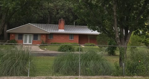 View of East Frio Estate from the front roadway.
