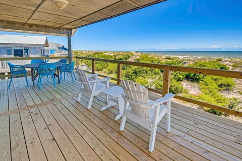 Surf-or-Sound-Realty-754-Cake-by-the-Ocean-Deck-View-2
