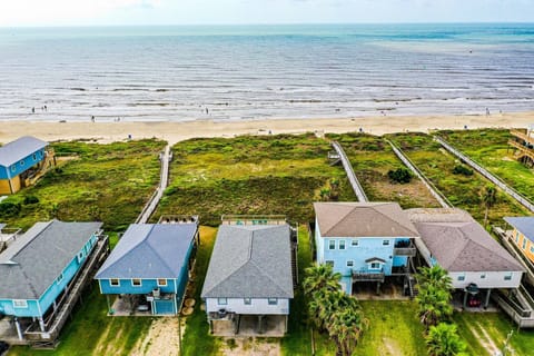 Front row on the Gulf of Mexico