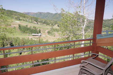 2nd Bedroom Deck with view of the slopes
