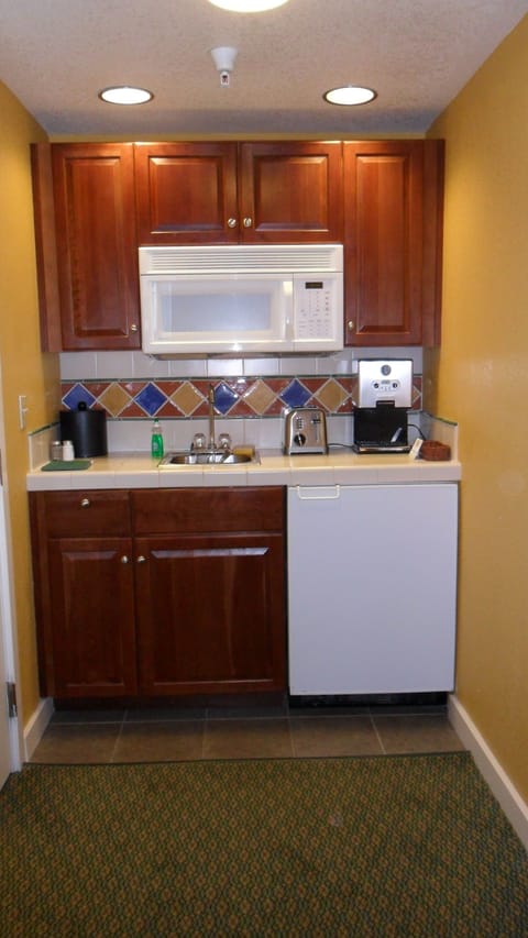 Second Bedroom Kitchen