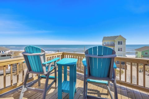 Salty LiL Beach is the perfect place for relaxing, reading, fishing, playing and engaging in some much-needed family time on the beautiful Outer Banks.