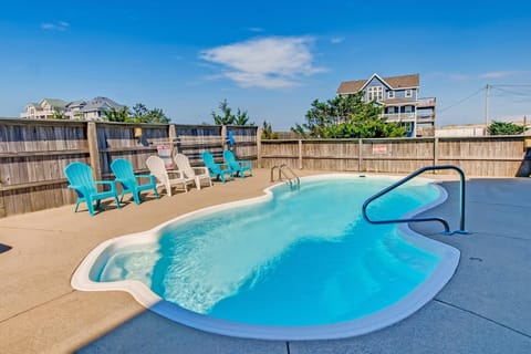 Surf-or-Sound-Realty-Waves-Crest-186-Pool