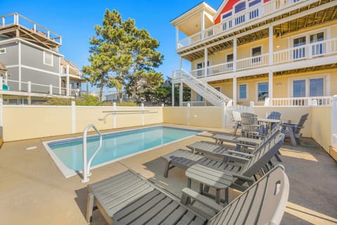 Surf or Sound Realty - 528 - Hatteras Seaduction - Pool Area -3