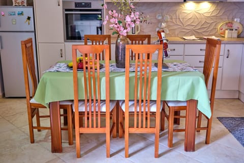 Villa Meli Afionas Corfu Dining Area 