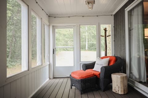 Screened Porch - 1st Floor