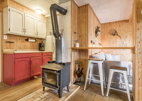 Kitchen/ Wood burning stove